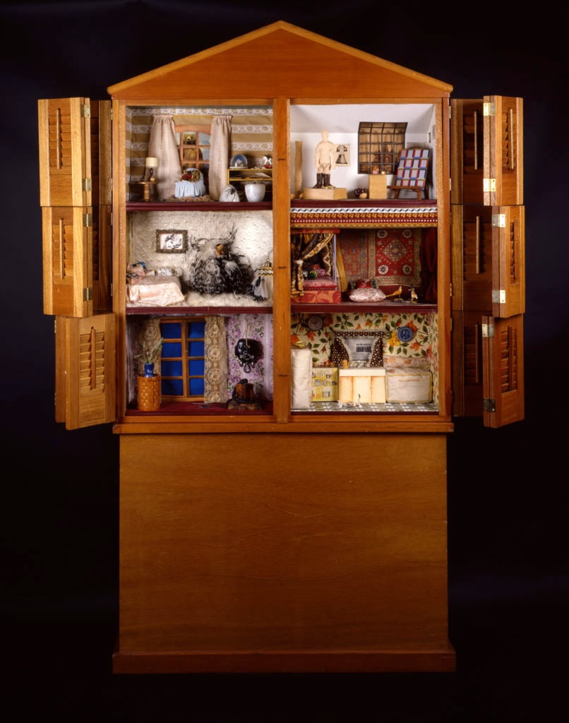 Miriam Schapiro, <em>Dollhouse</em> (1972). Photo courtesy of the Smithsonian American Art Museum.