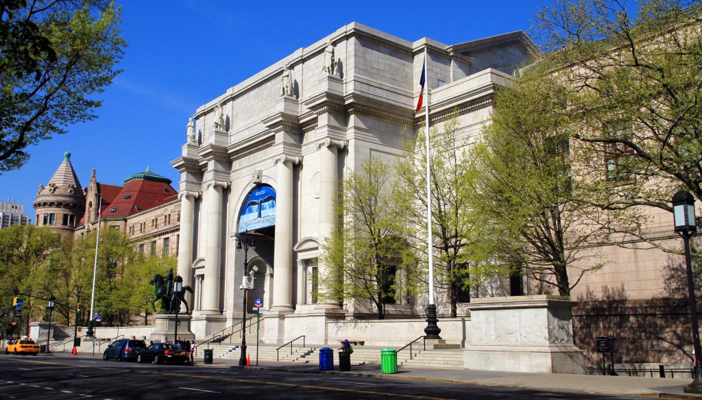 The American Museum of Natural History, New York, in 2013. Photo by Ingfbruno, Creative Commons Attribution-Share Alike 3.0 Unported license.