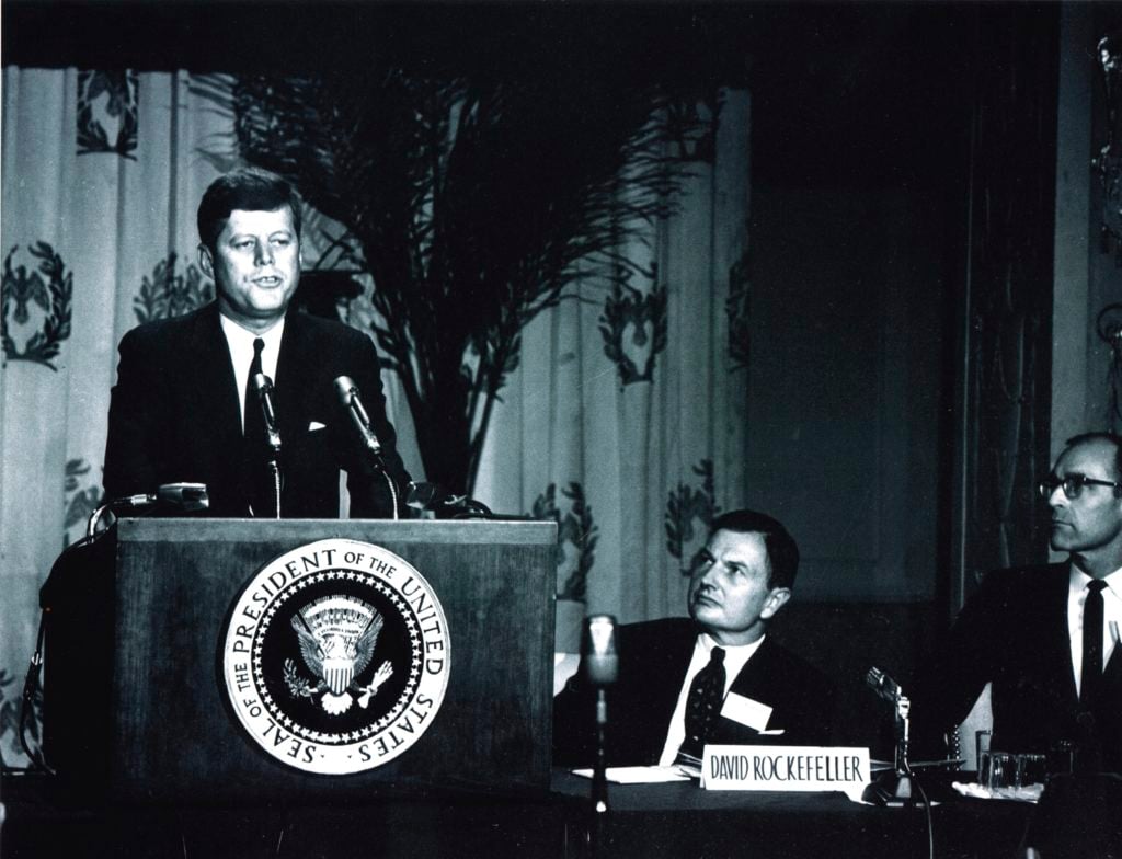David Rockefeller and President John F. Kennedy. Image © Rockefeller Archive Center.