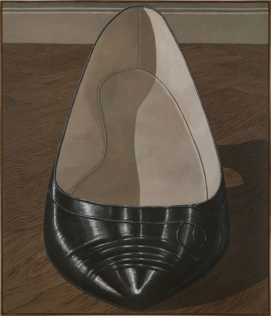 Domenico Gnoli, <em>Scarpa di fronte</em> (1967). © Artists Rights Society (ARS), New York/SIAE Rome. Private Collection. Courtesy Luxembourg & Dayan.