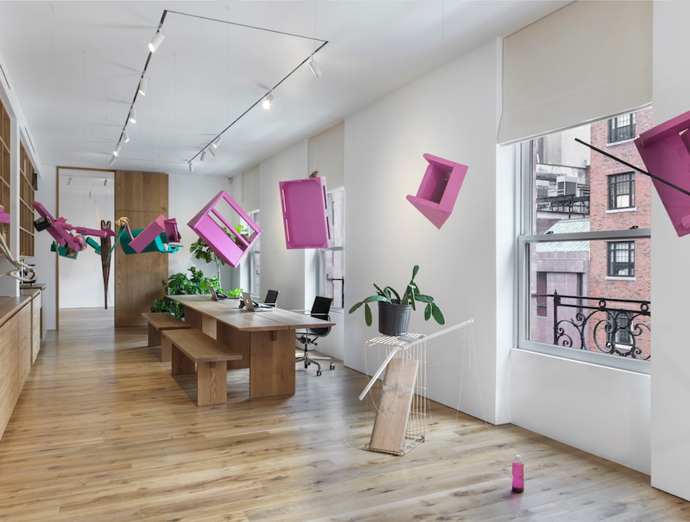 Installation view of Autocontusión (2018) at kurimanzutto New York project space © EPW Studio/ Maris Hutchinson, 2018