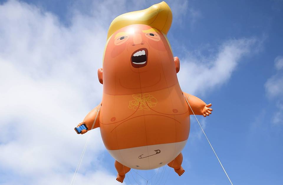 hanger Beneden afronden Ondeugd Just in Time for Outrage Over Russia, the 'Trump Baby' Protest Blimp Is  Coming to America