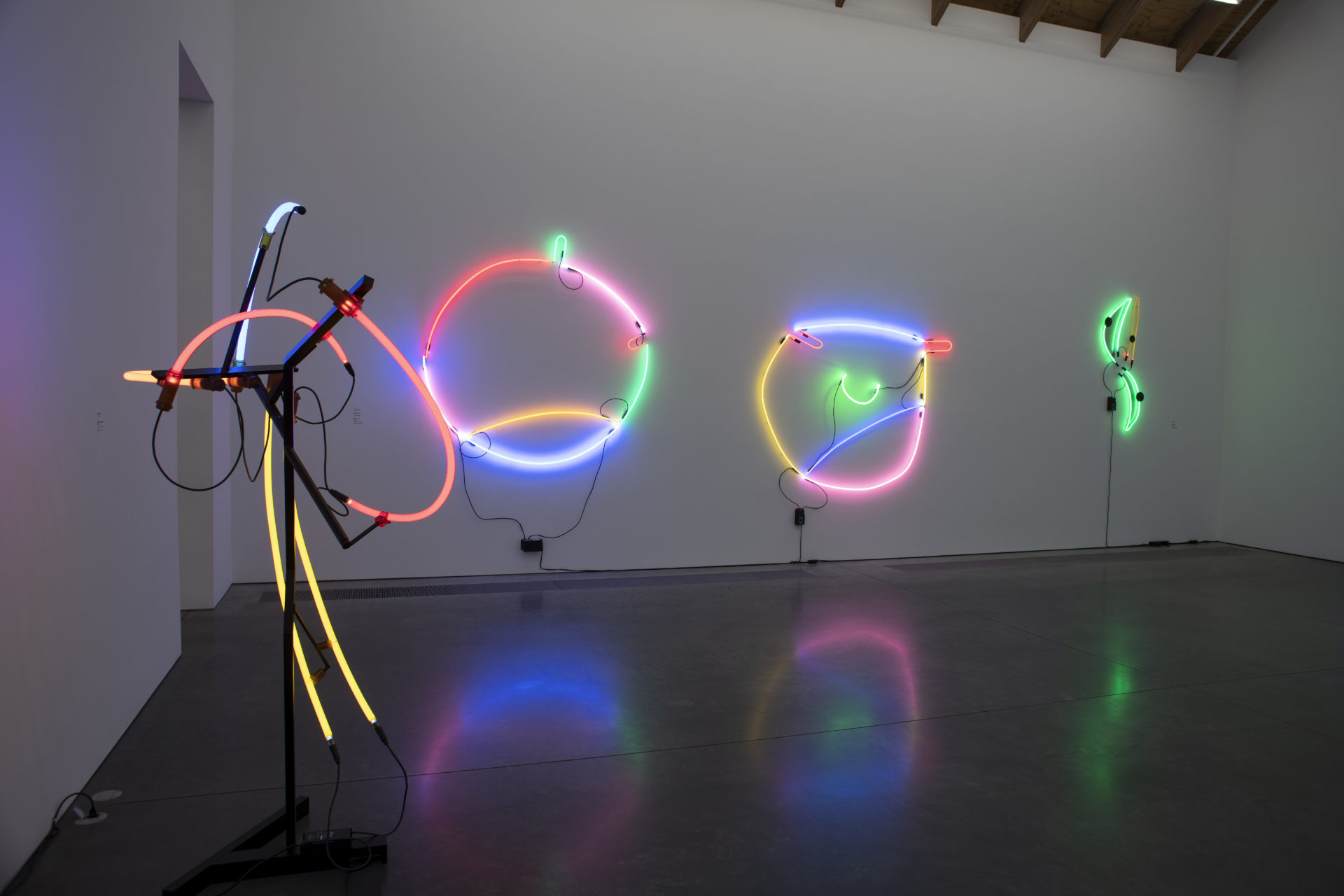 Sculptor Keith Sonnier, America’s Experimental Poet of Light and Neon ...