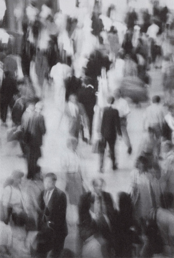 Devon Dikeou. <i>Rush Hour, Grand Central Station, 1988</i> Courtesy the artist and James Fuentes Gallery, New York.