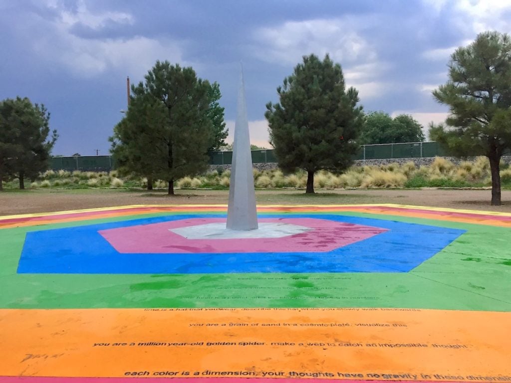 Eduardo Navarro, Galactic Playground (2018), a sundial whose shadow selects a game or puzzle for a viewer.