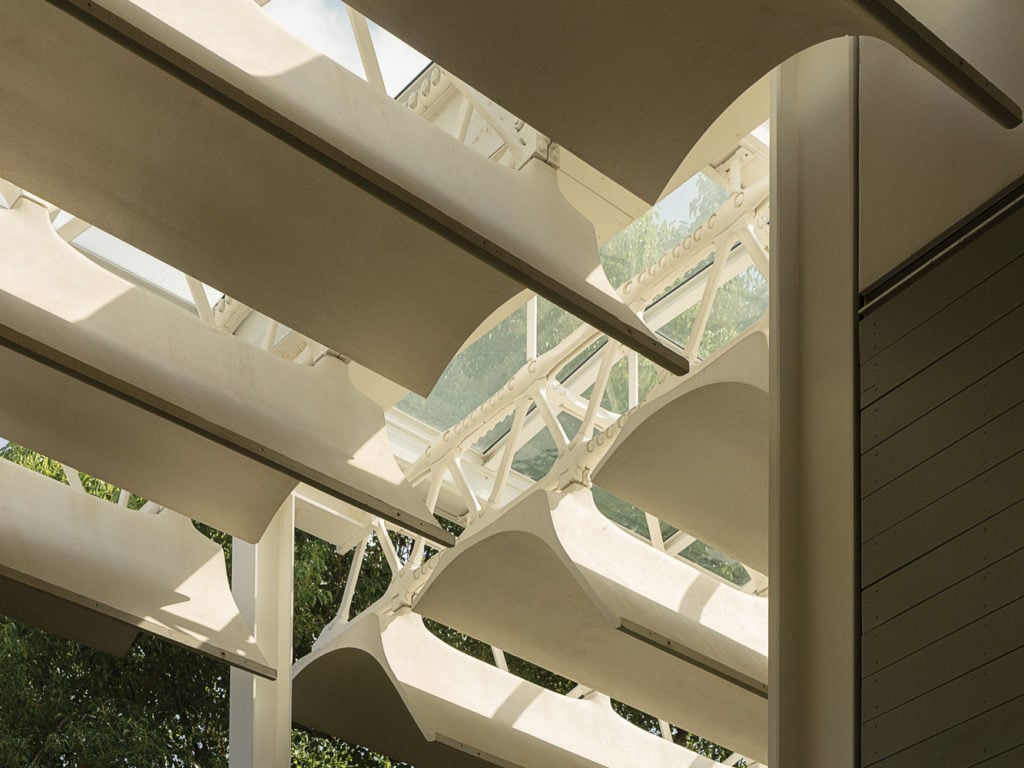 The roof of Renzo Piano's Menil features a light platform that diffuses sunlight. Photo by Giulio Ghirardi for WSJ Magazine.