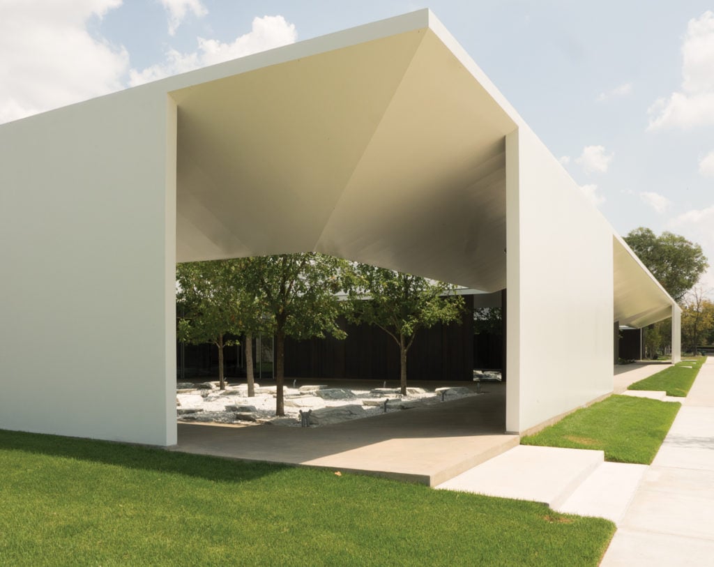 A courtyard at the Menil Drawing Institute. Photo by Giulio Ghirardi for WSJ Magazine.