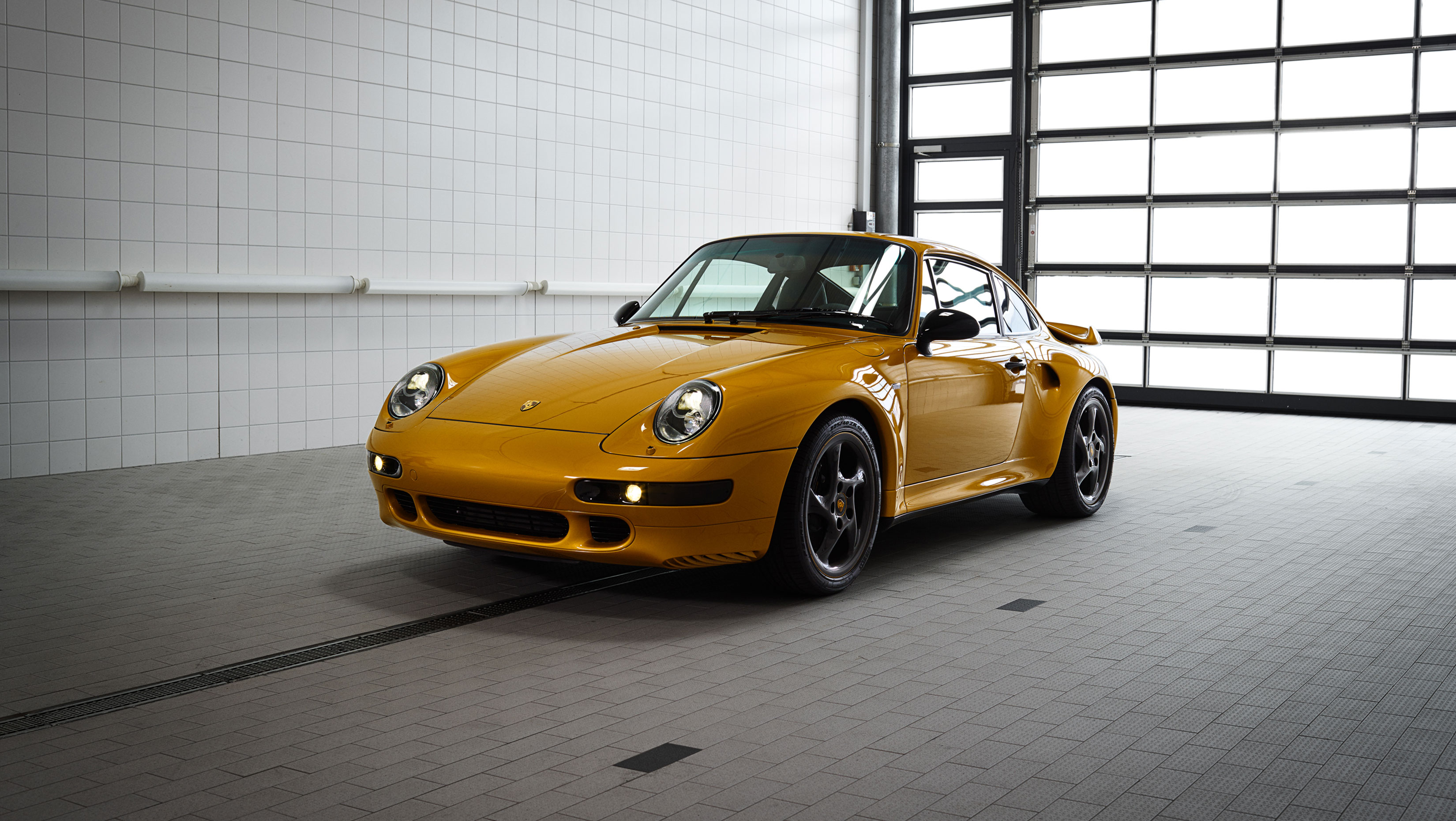 For Sale: A Porsche 911 2.7 Project Car