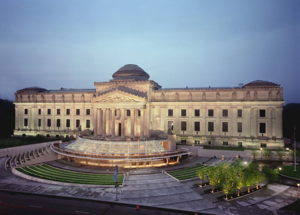 The Brooklyn Museum at dusk. Courtesy of the Brooklyn Museum.
