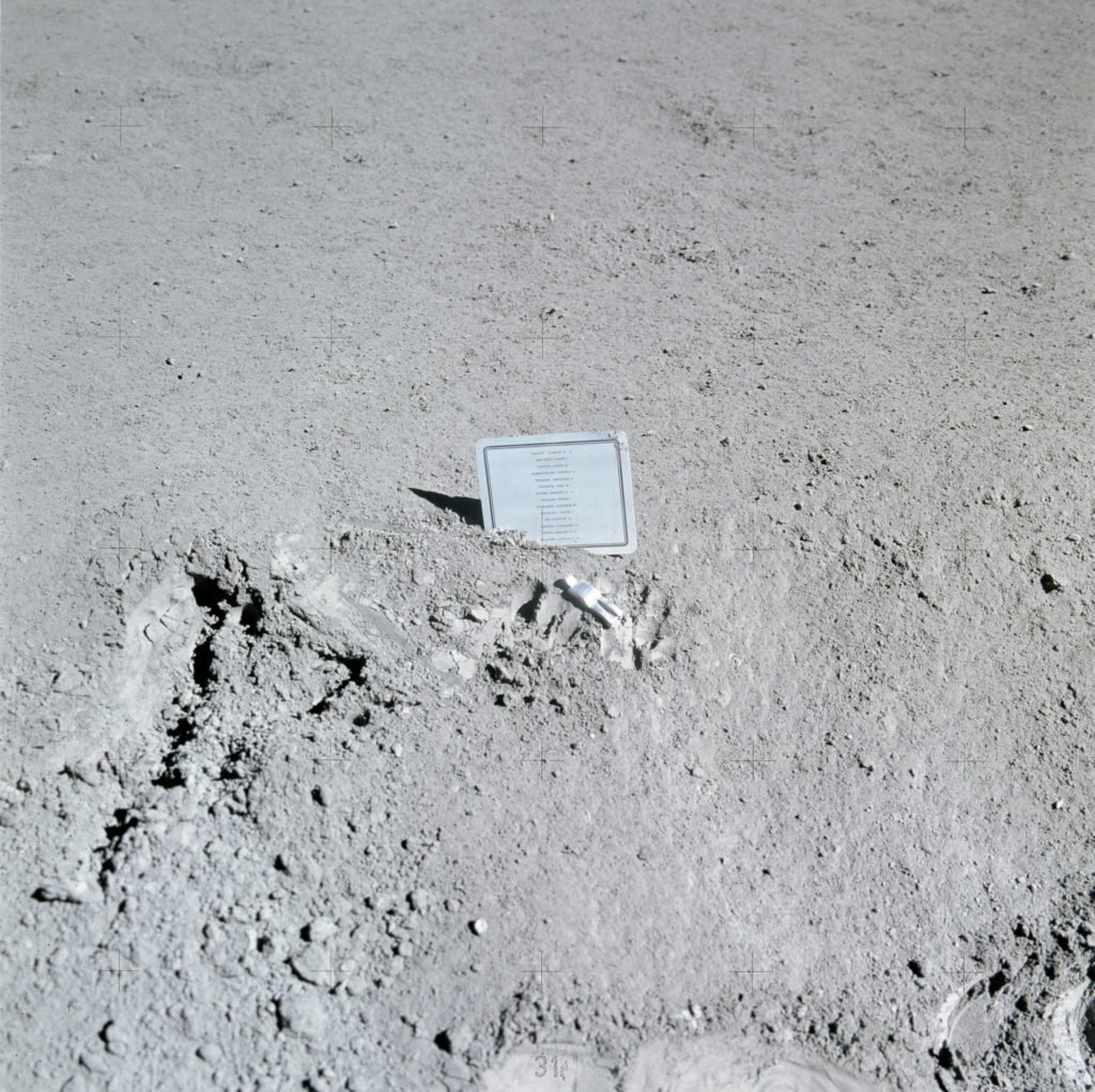 Paul Van Hoeydonck, <i>Fallen Astronaut</i> (1971). Courtesy of the artist.