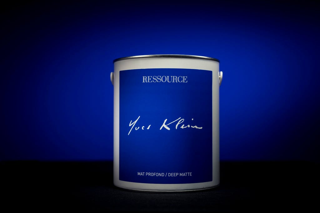 A canister of Yves Klein® paint. Courtesy of Ressource.