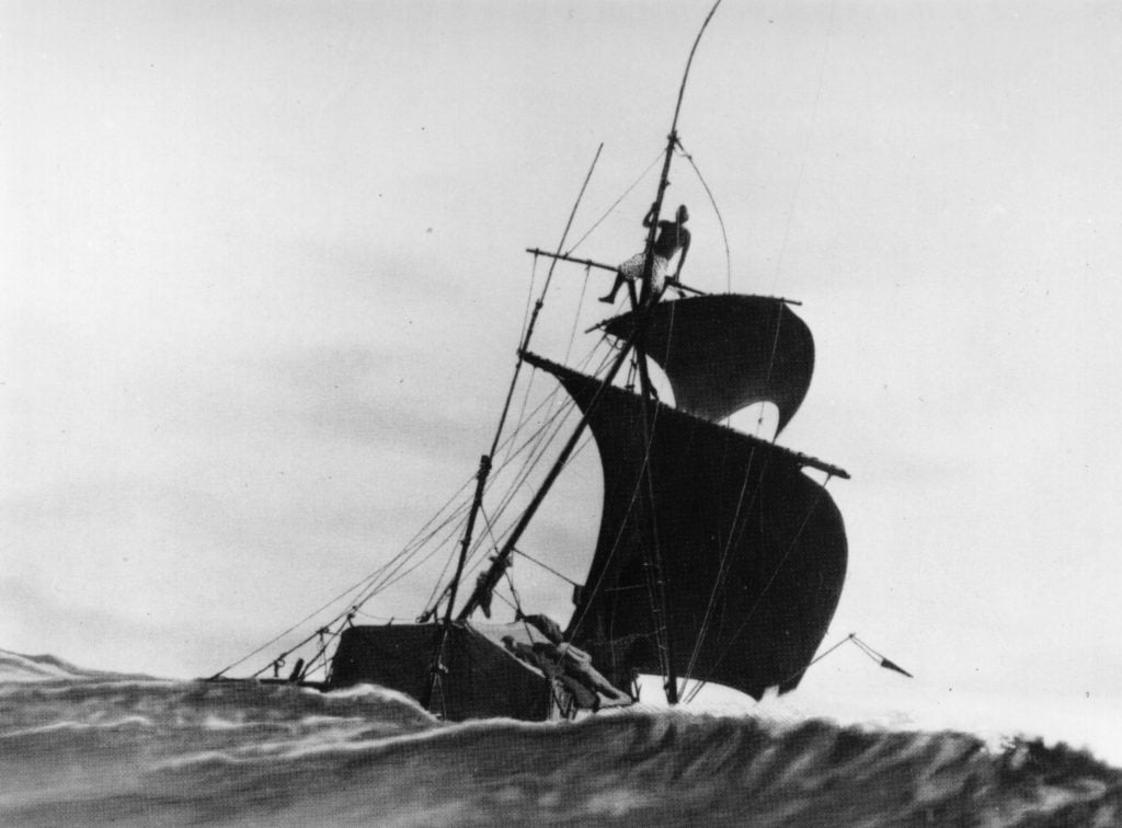The expedition of Norwegian anthropologist Thor Heyerdahl traveling across the Pacific on the balsa raft Kon Tiki. Photo by Keystone/Getty Images.