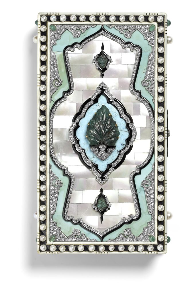 Vanity case (1924) from Cartier Collection with geometric shapes inspired by Persian miniatures. Photo: Nils Herrmann.