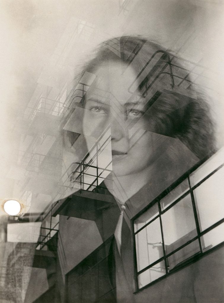 Attributed to Judit Kárász, The evil spirit, a double- exposure image of Otti Berger with the façade of the Atelierhaus, Dessau (1931/32). © Géza Pártay / Photo © Bauhaus-Archiv, Berlin.