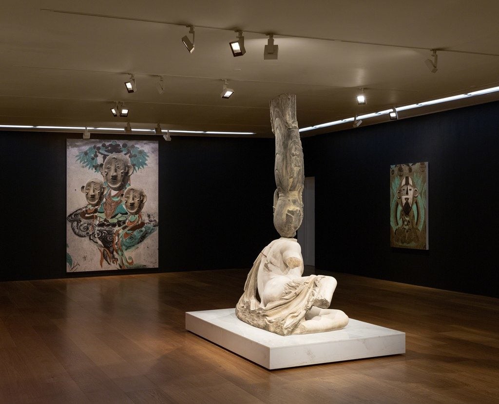 Installation view of “Xu Zhen: The Glorious,” 2019. Courtesy of the artist and Galerie Perrotin.