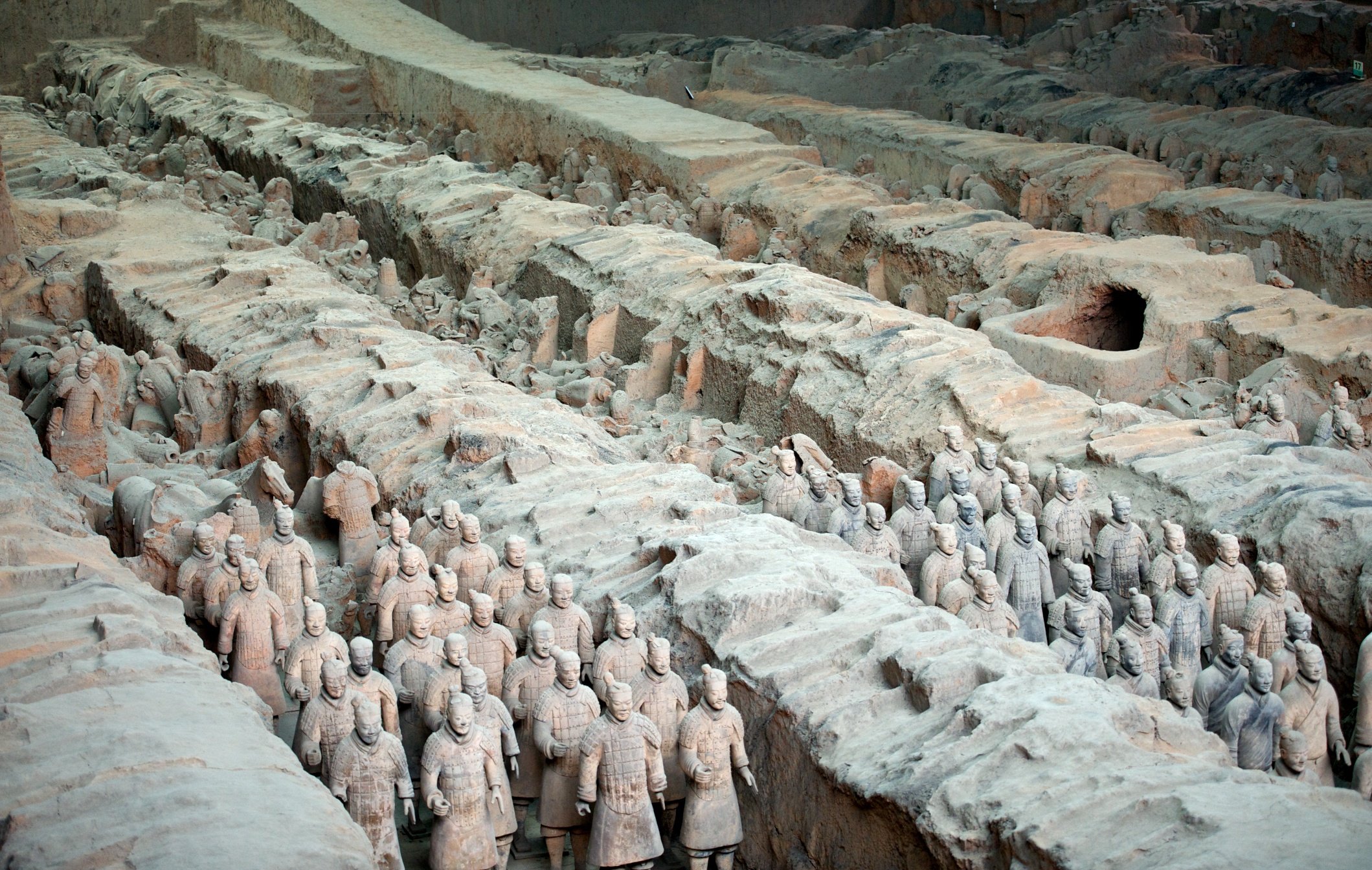 There Are 8,000 Known Terracotta Warriors. But Archaeologists in China Just  Found More Than 200 Others