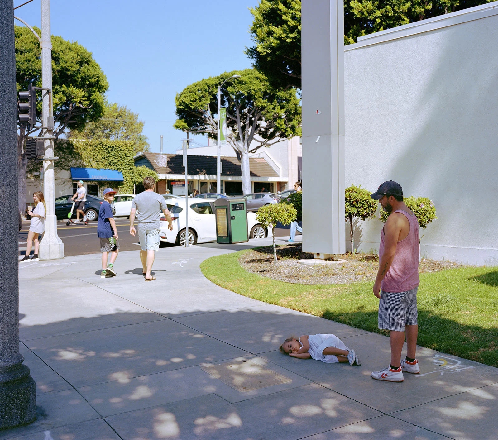 Jeff Wall, Parent child (2018). © Jeff Wall, courtesy of Gagosian.