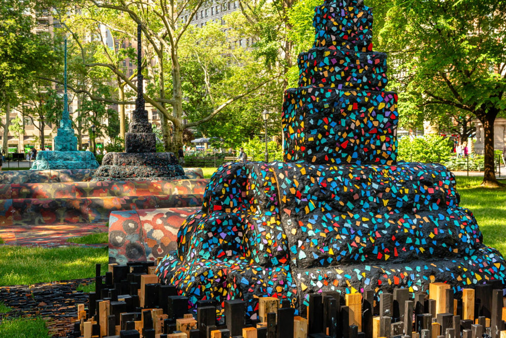 Installation photo of "Leonardo Drew: City in the Grass" at Madison Square Park. Collection the artist. Photo courtesy Talley Dunn Gallery, Galerie Lelong, and Anthony Meier Fine Arts.