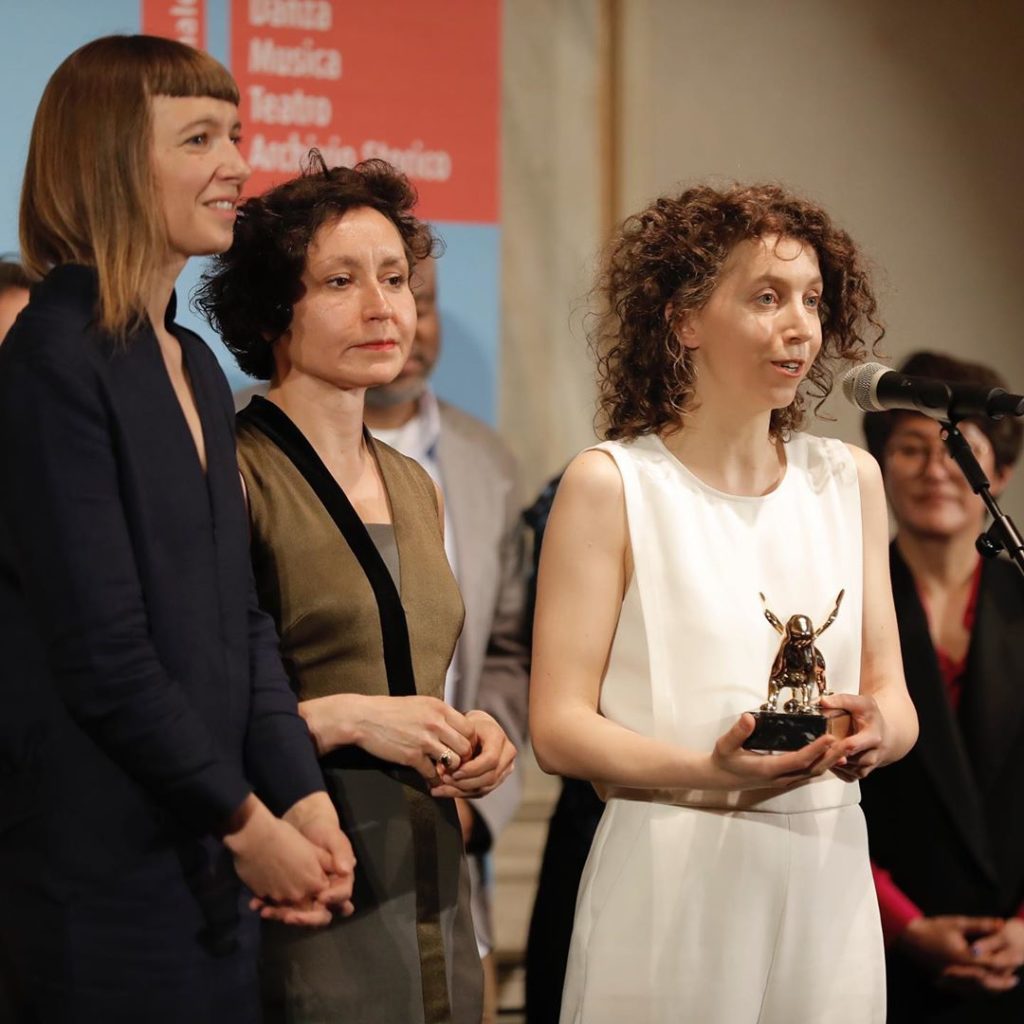 Rugilė Barzdžiukaitė accepts the Golden Lion for best national pavilion on behalf of Lithuania at the 2019 Venice Biennale. Photo: Venice Biennale.