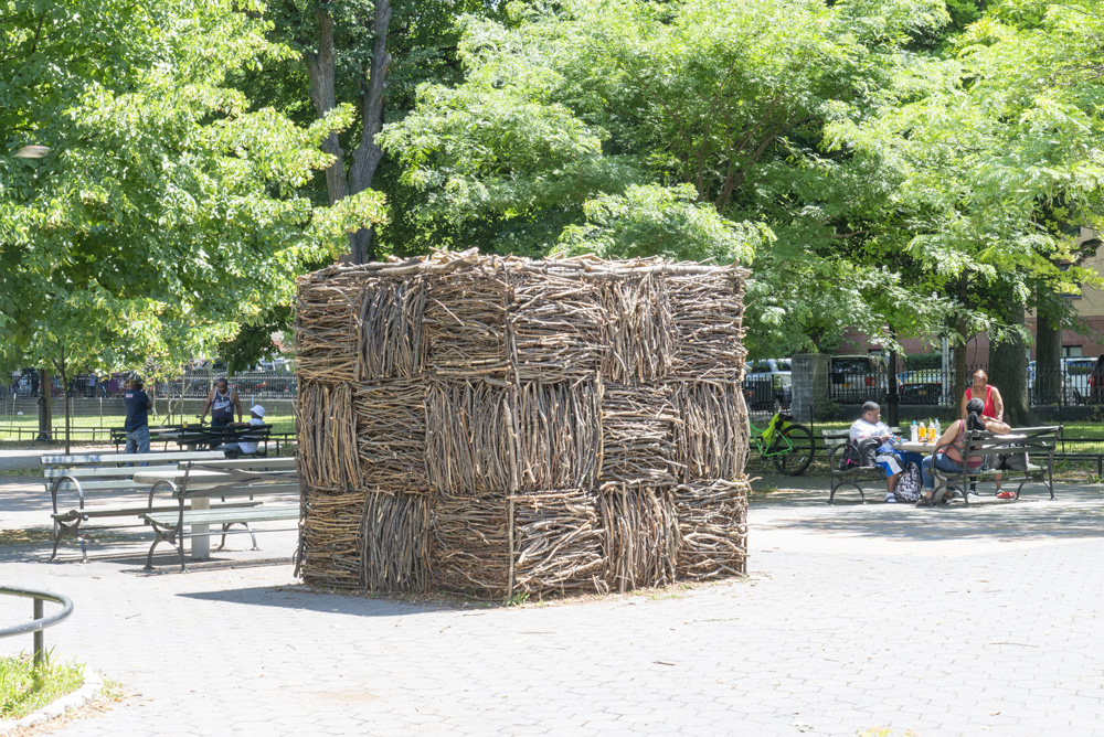 Installation view of "Marren Hassinger: Monuments" at Marcus Garvey Park. Photo by Adam Reich, courtesy of the Studio Museum Harlem.