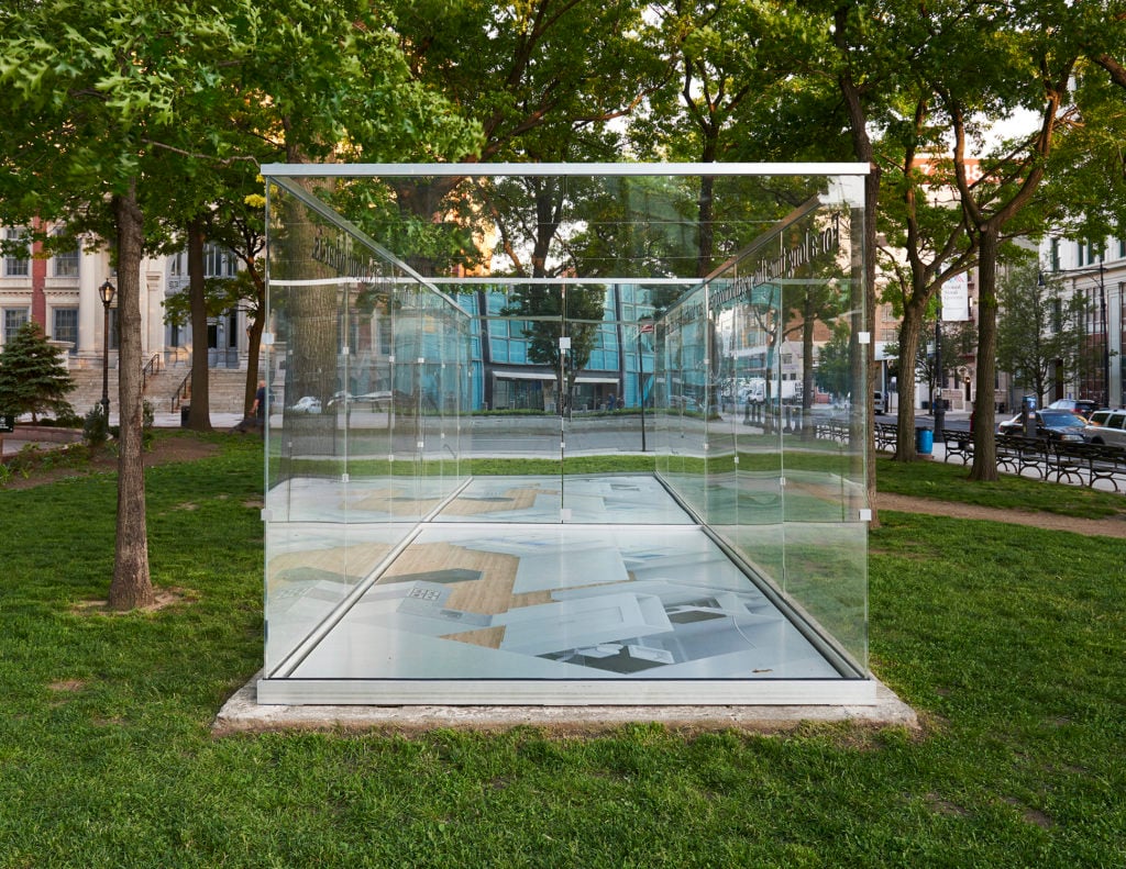 Matt Keegan, <em>what was & what is</em> (2019) installation view, Court Square Park, Long Island City, New York. Photo by Kyle Knodell courtesy the artist and Altman Siegel, San Francisco. 
