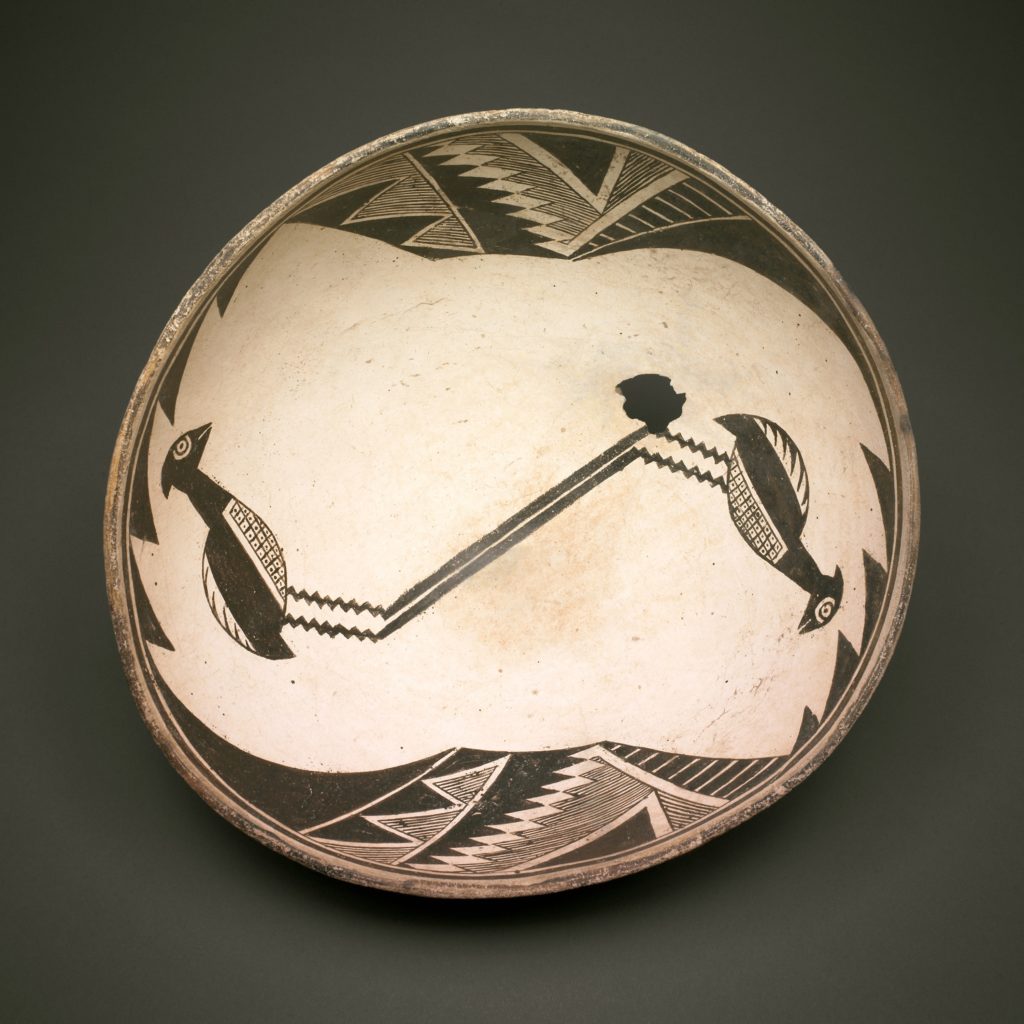 Bowl with Mirror Pattern of Birds Framed by Geometric Motifs. A.D. 950/1150. Mimbres branch of the Mogollon. New Mexico, United States. Courtesy of the Art Institute.