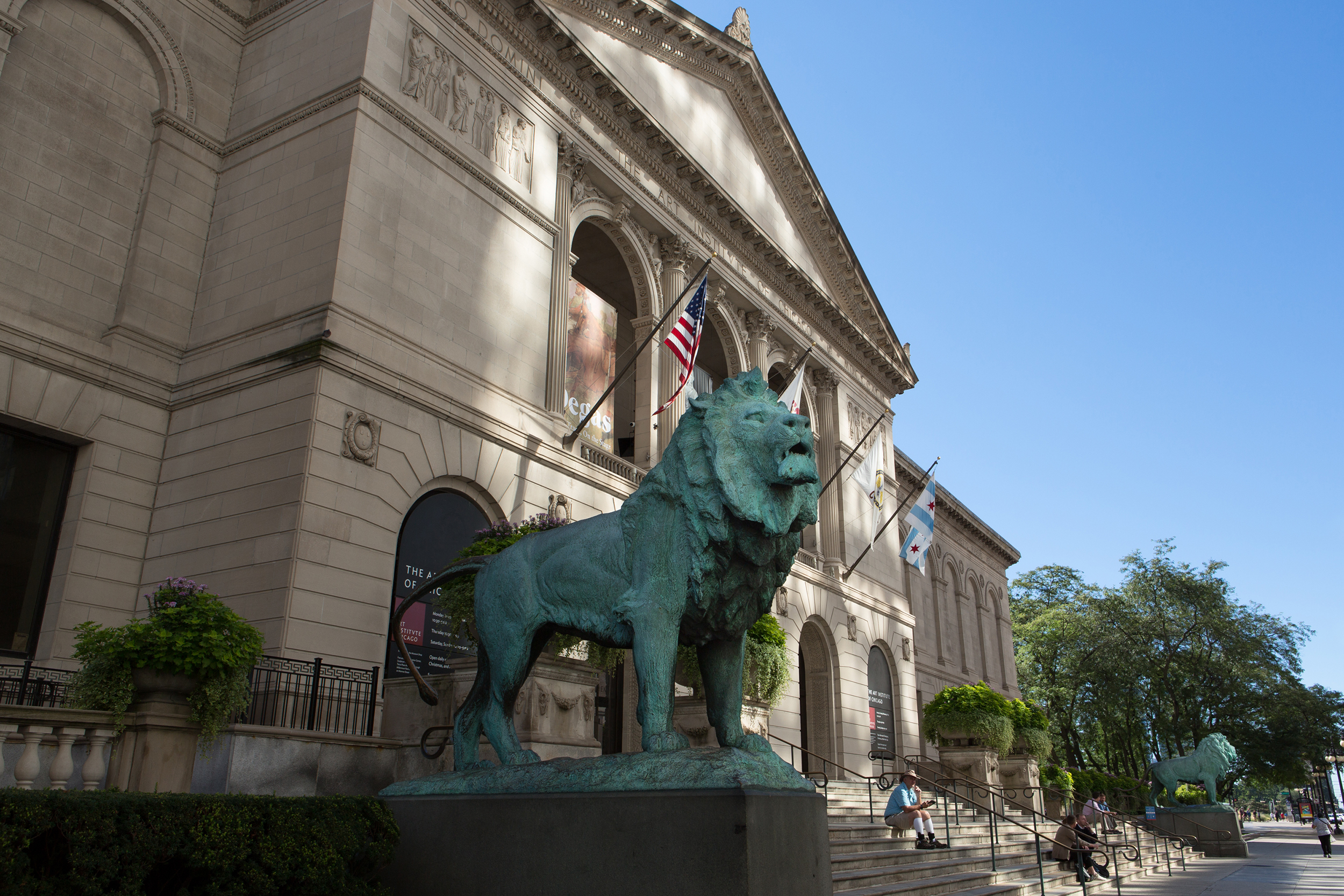 The Art Institute of Chicago's Michigan Avenue Entrance. Courtesy of the Art Institute of Chicago.