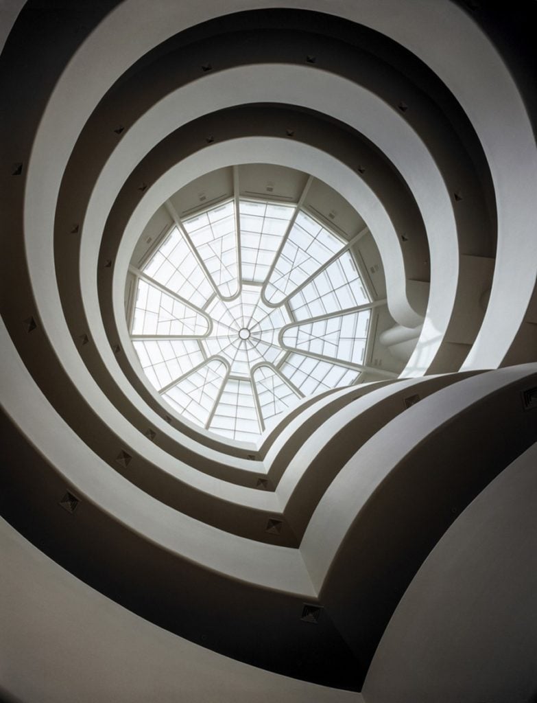 Solomon R. Guggenheim Museum, view of rotunda and skylight designed by Frank Lloyd Wright from ground floor. Photo by David Heald, ©Solomon R. Guggenheim Museum, courtesy of UNESCO.
