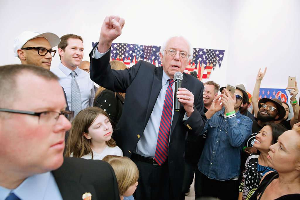 Presidential candidate U.S Senator, Bernie Sanders attends Artists for Bernie Sanders National Touring Art Exhibitin 2016. Photo by Mireya Acierto/Getty Images.