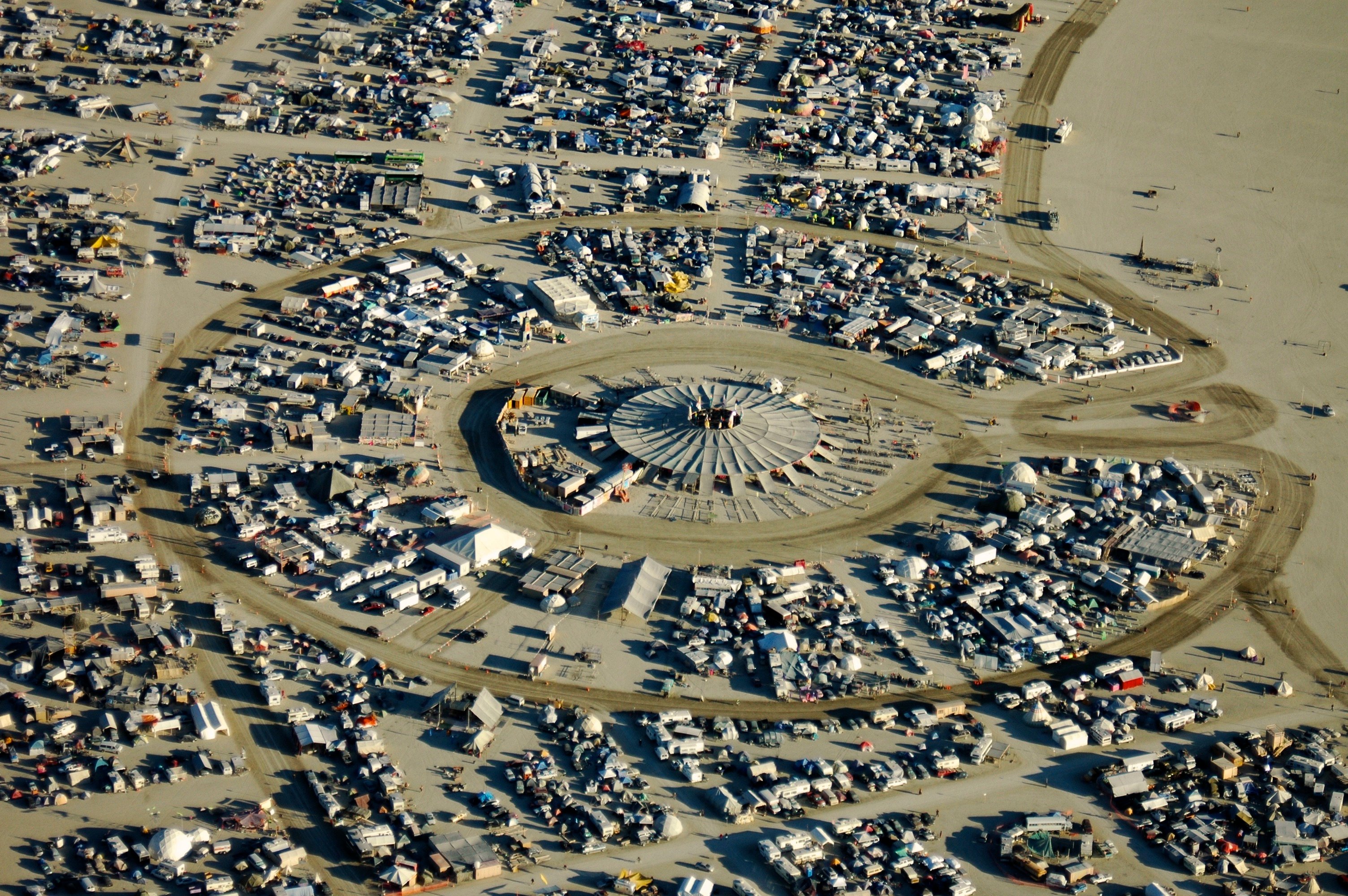 A Man Who Has Attended Burning Man For Decades Captured The Event From His Airplane See His Stunning Photos Here