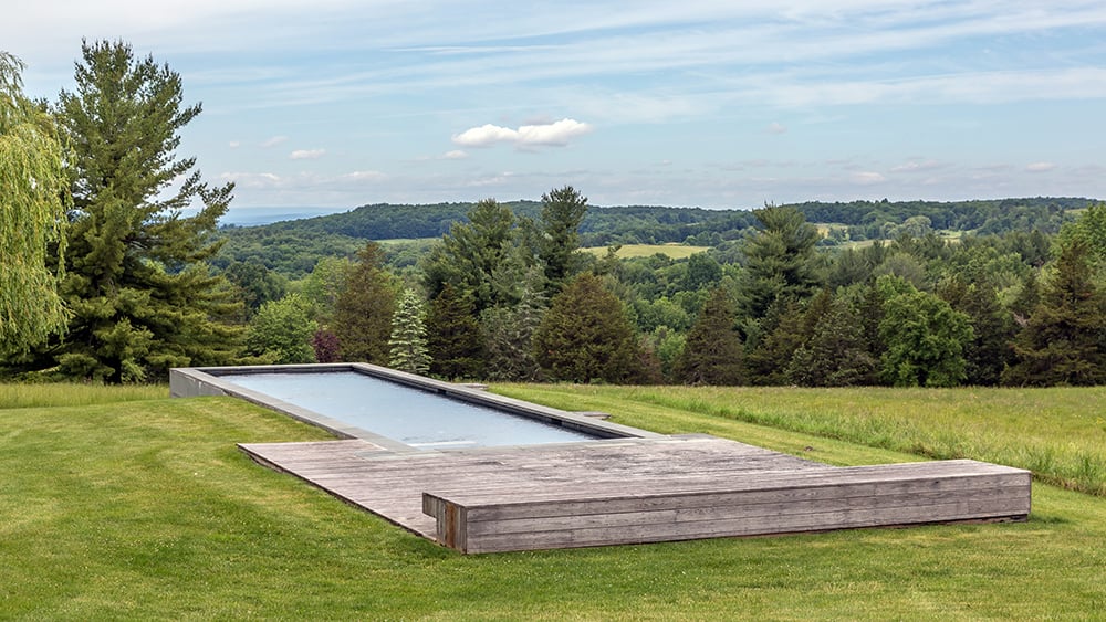 The pool at the Tsai Residence, designed by Ai Weiwei and HHF Architects. Photo by Michael Bowman Photography. 