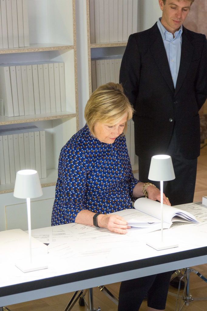 Hillary Clinton S Emails Are On View In An Art Show In Venice