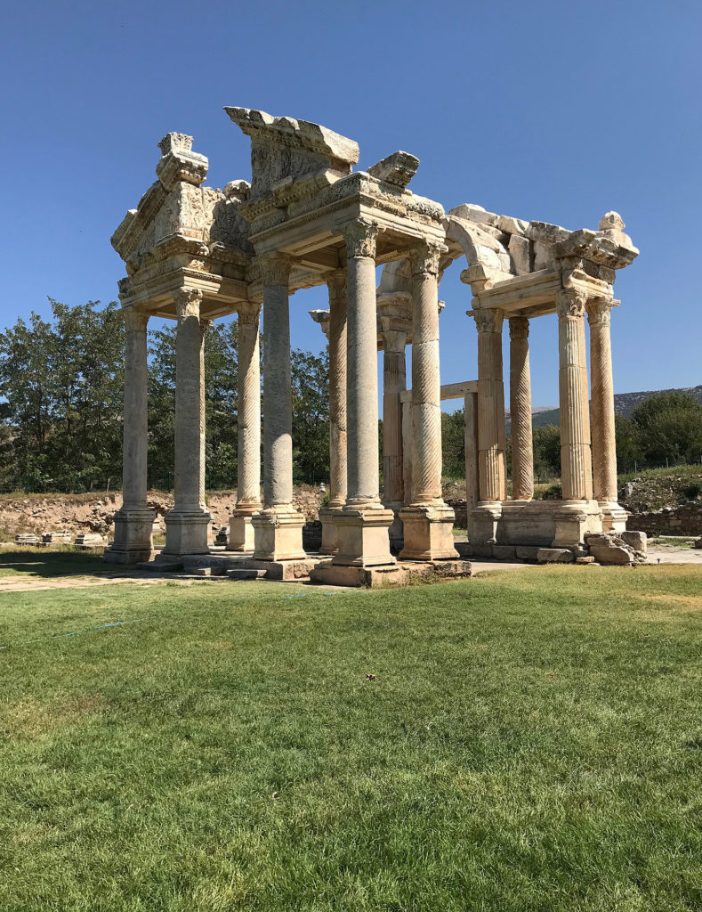 The Tetrapylon of Aphrodisias, one of the archaeological sites visited during a Connecting Art Histories research seminar led by the University of California, Berkeley. © 2018 J. Paul Getty Trust.