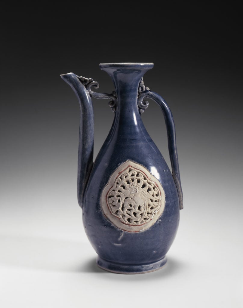 Pouring vessel with openwork panels (circa 1450–1500), northern Vietnam. Photo courtesy of the Asian Art Museum, San Francisco.