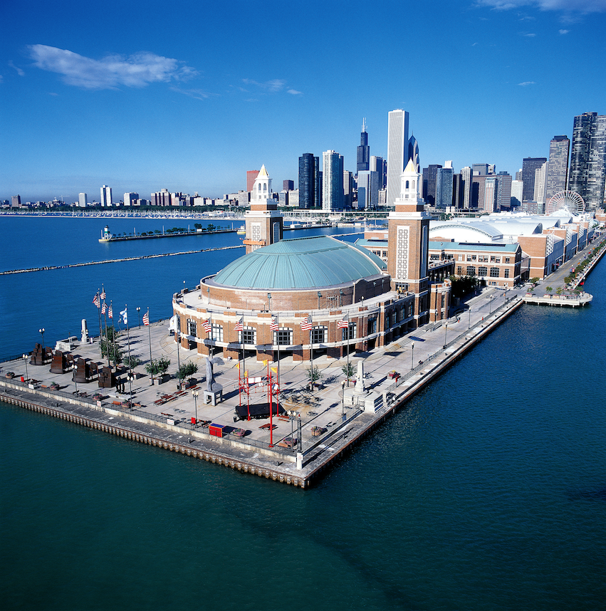 Navy Pier on Lake Michigan in Chicago, the home of Expo Chicago. Courtesy Chose Chicago.