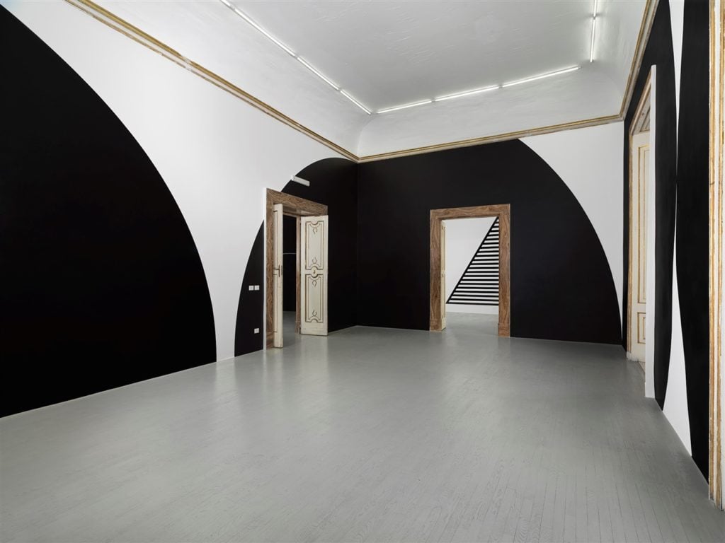 Installation view of "Sol LeWitt: Lines, Forms, Volumes, 1970s to Present," 2019. Courtesy of Galleria Alfonso Artiaco. 