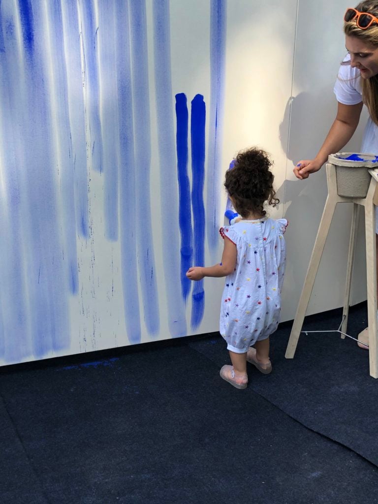 A child adds to Jeppe Hein's <em>Breathe With Me</eM> (2019) at Central Park, New York. Photo by Renee Delosh, courtesy of 303 Gallery.