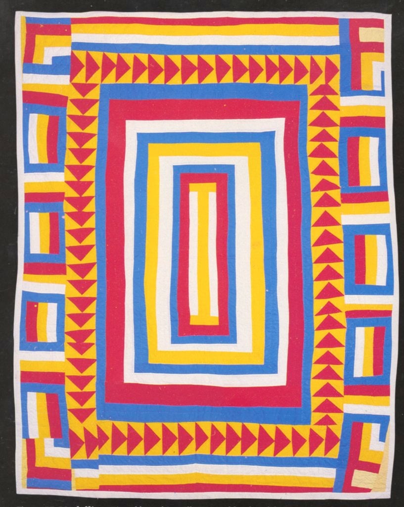Arbie Williams, <i>Medallion</i> (1987); quilted by Willia Ette Graham. Photo: Geoffry Johnson. 