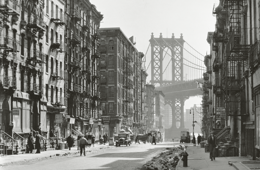 Berenice Abbott, <i>Pike and Henry Streets, March 6</i> (1936).