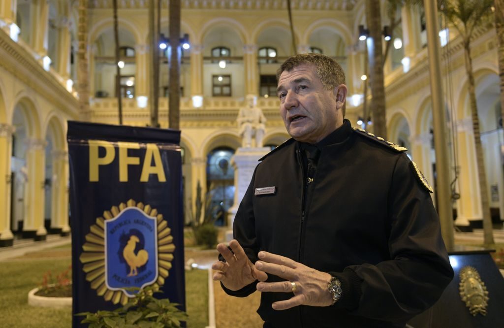 The chief of Argentina's Federal Police, Nestor Roncaglia, talks with journalists about the seizure of the alleged Nazi artifacts in 2017. Photo: Juan Mabromata/AFP/Getty Images.