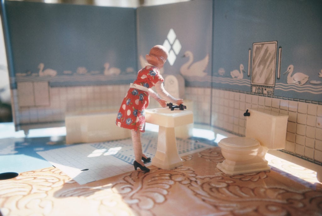 Laurie Simmons, <em>First Bathroom/Woman Standing</em> (1978). Photo courtesy of the artist and Salon 94, New York 