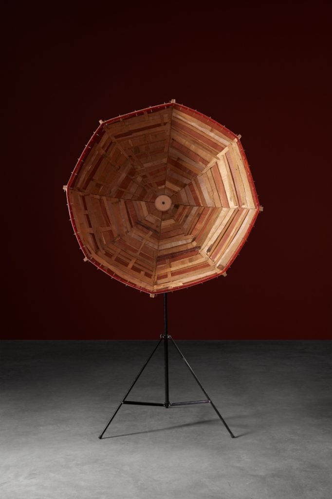 Minouk Lim, Parabolic Satellite (2015). Photo courtesy Tina Kim Gallery.