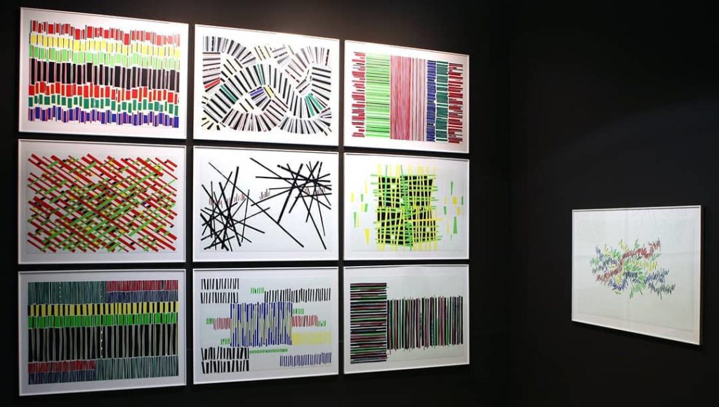 Installation view of Arancha Goyeneche's series "28 rayas," courtesy of Galeria Gema Llamazares. 