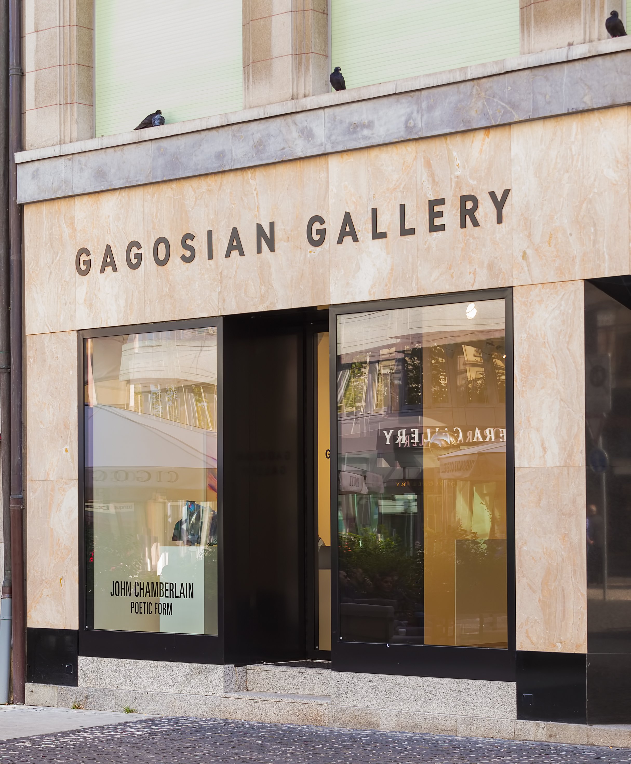 The facade of Gagosian, courtesy of Shutterstock.