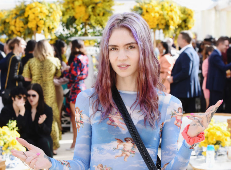 Art Industry News: Grimes, Pop Star and Neuroscience Fan, Warns That ...