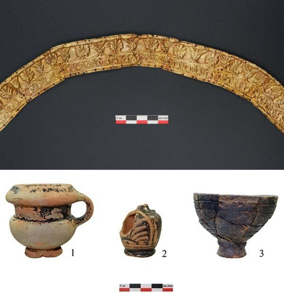 Top, a detail of the headdress discovered in situ, below other objects found in the tomb. Courtesy of www.archaeolog.ru.