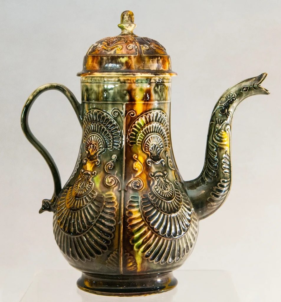 Whieldon style coffeepot side. Photo courtesy of Maria and Peter Warren Antiques.