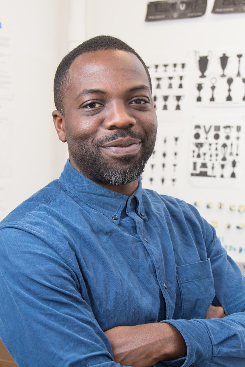 Artist Derek Fordjour. Photo: © Kaitlyn Flanagan, courtesy of the Sugarhill Museum.