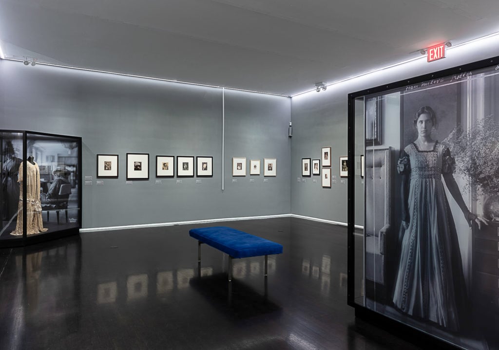 Installation view, "Madame d'Ora" on view at Neue Galerie, New York. 