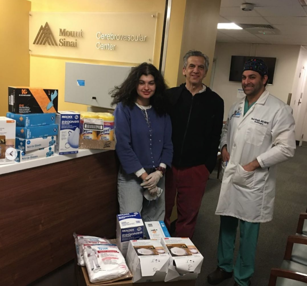 Michael Rips, executive director of the Art Students League, and his daughter dropping off a donation of medical supplies to Mount Sinai. Photo courtesy of the Art Students League. 